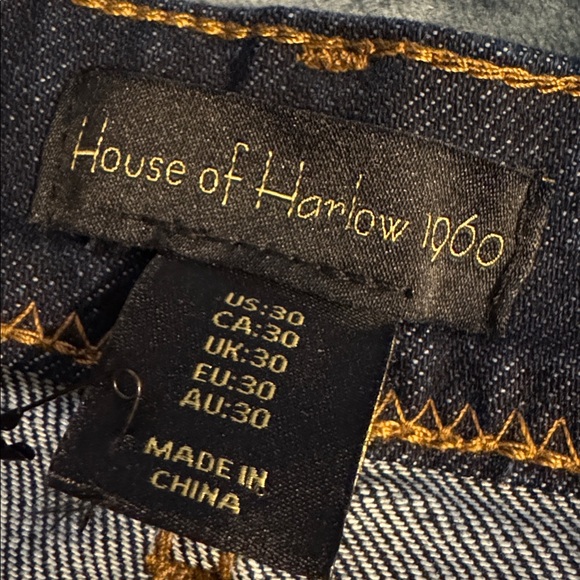House of Harlow 1960 Wide Cuff Jeans Size 30. NWOT - Picture 3 of 5